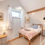Vakantiehuis 2 Bed In Oc-t34776 Leathley