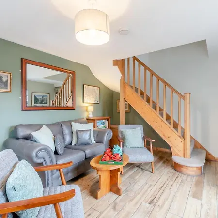 2 Bed In Oc-t34776