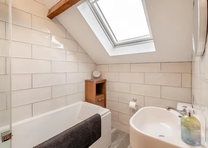 別荘 2 Bed In Oc-t34776 Leathley